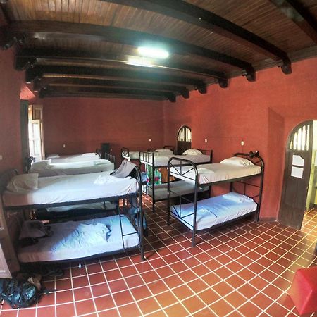 Ricks Hostel 圣安娜 外观 照片