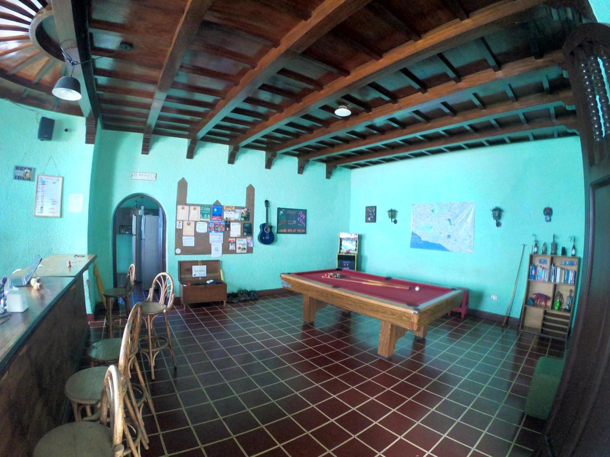 Ricks Hostel 圣安娜 外观 照片