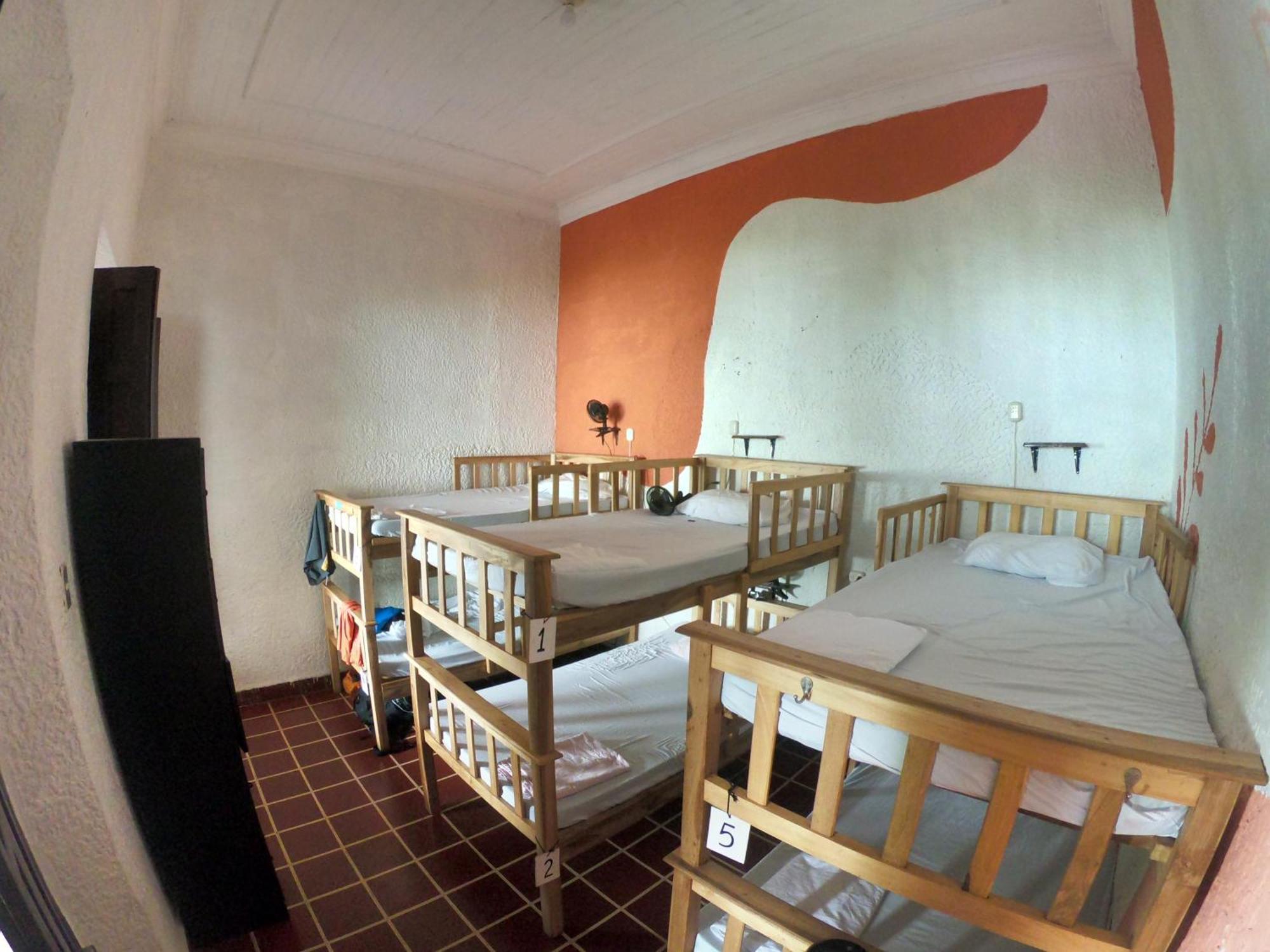 Ricks Hostel 圣安娜 外观 照片