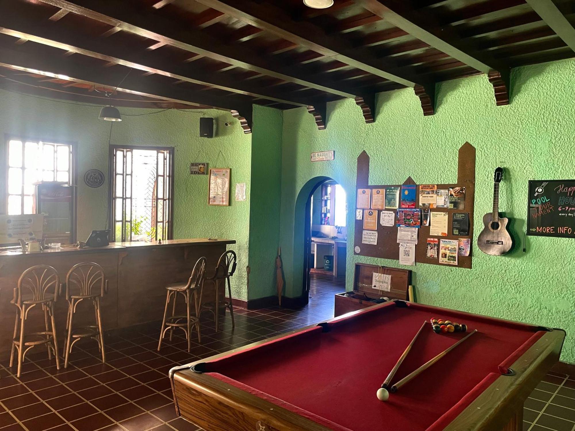Ricks Hostel 圣安娜 外观 照片